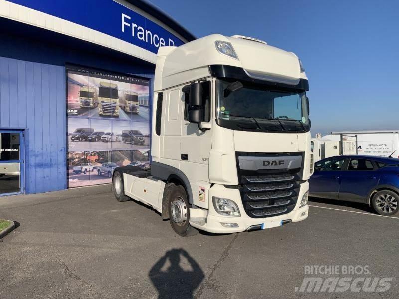 DAF XF 트랙터 유닛