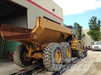 CAT 725 연결식 홀러