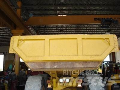 CAT 730 Tailgate 기타 부품  