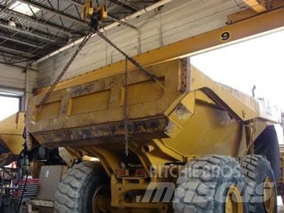 CAT 735 Tailgate 기타 부품  