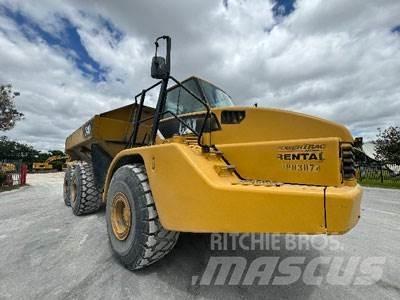 CAT 740 연결식 홀러