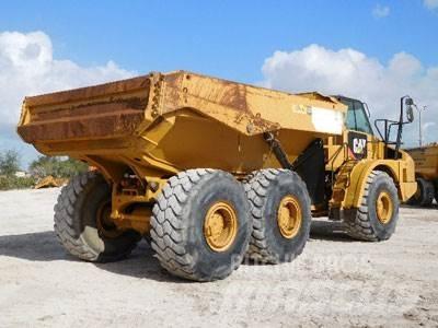 CAT 740B 연결식 홀러