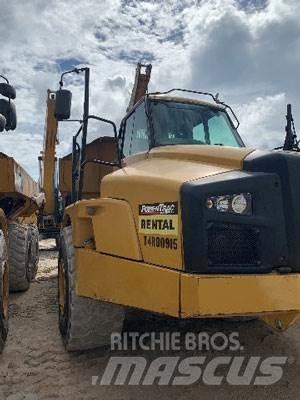 CAT 740B 연결식 홀러