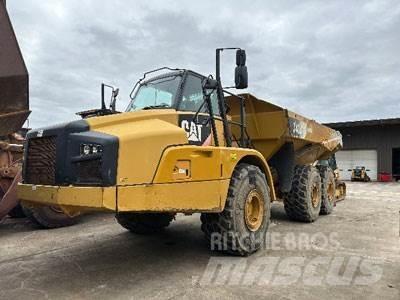 CAT 740B 연결식 홀러