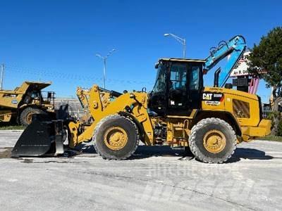 CAT 938M  휠로우더