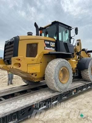 CAT 938M  휠로우더