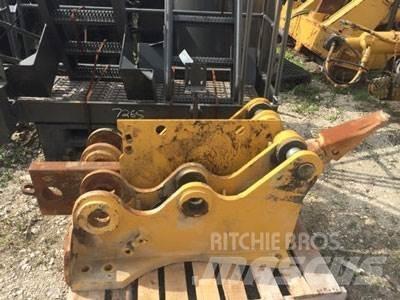 CAT D8T Ripper, S/S 기타 부품  