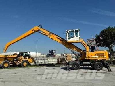 Liebherr A934C 폐기물/산업 처리기