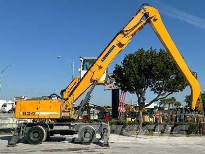 Liebherr A934C 폐기물/산업 처리기