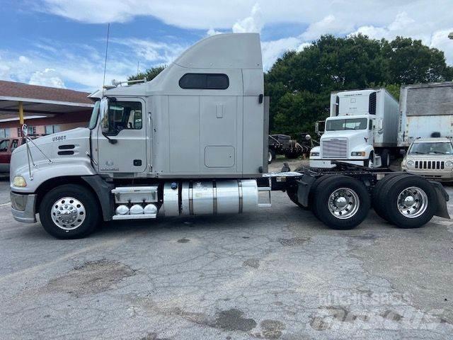 Mack CXU613 트랙터 유닛