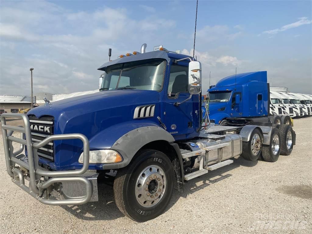 Mack GRANITE 트랙터 유닛
