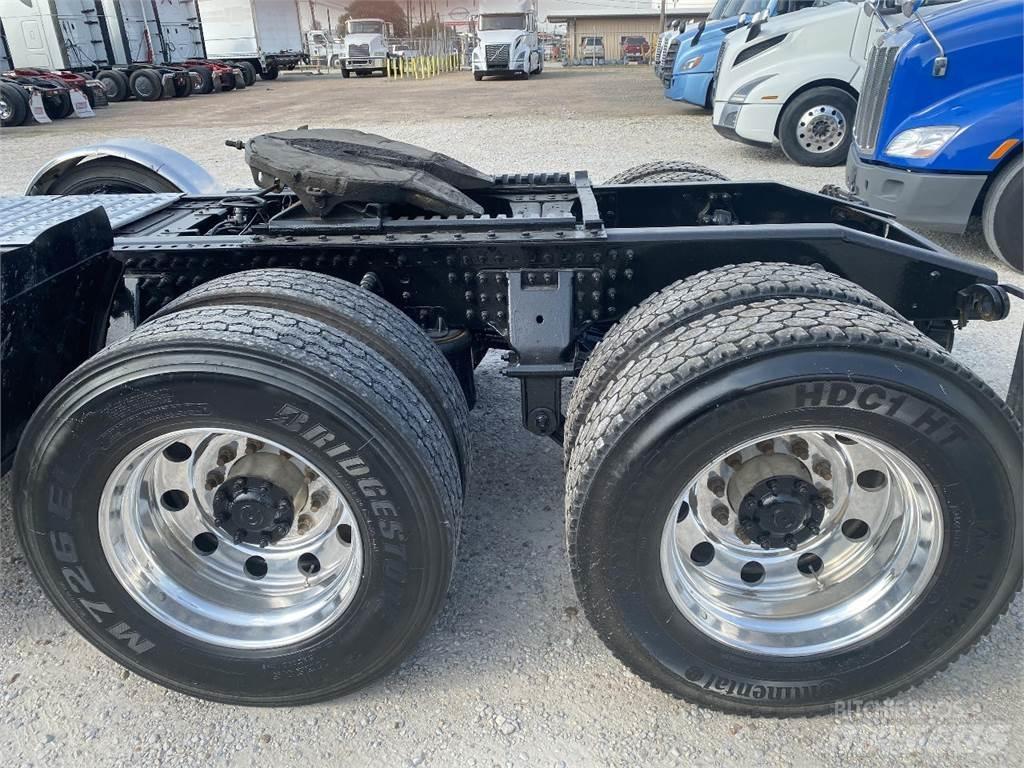 Mack GRANITE 트랙터 유닛