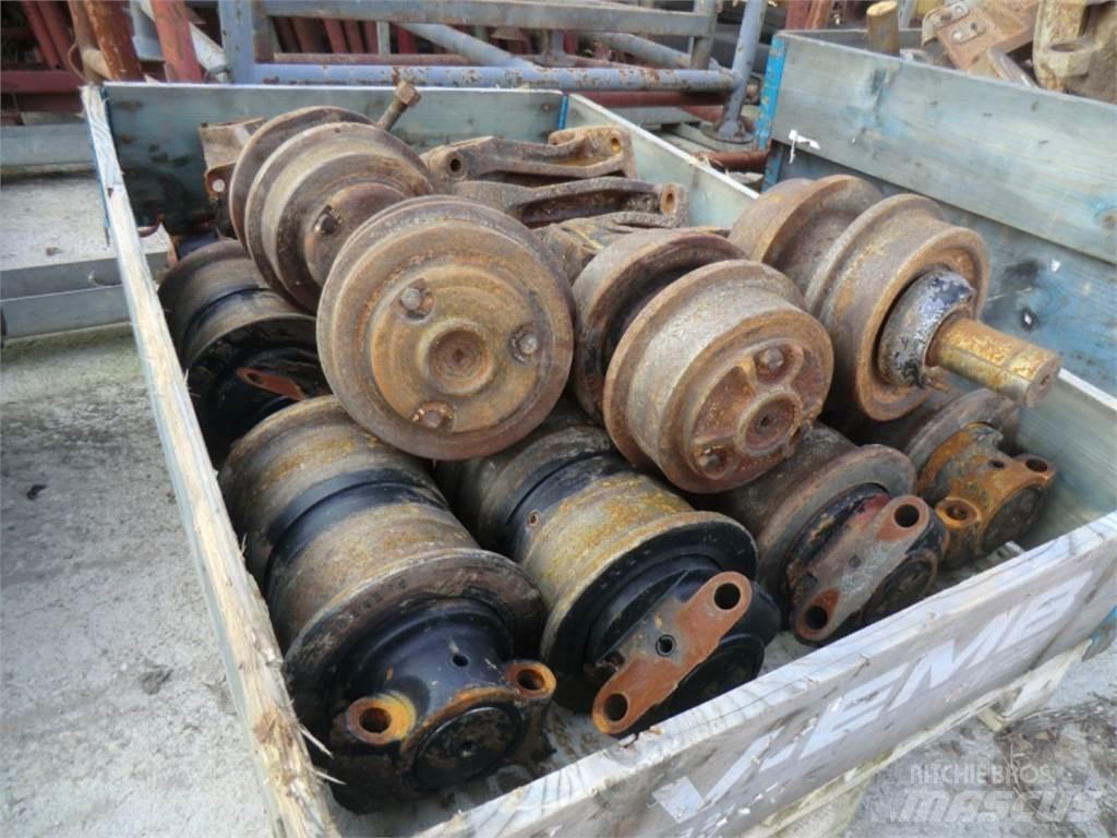 CAT 231D 트랙, 체인 및 언더캐리지