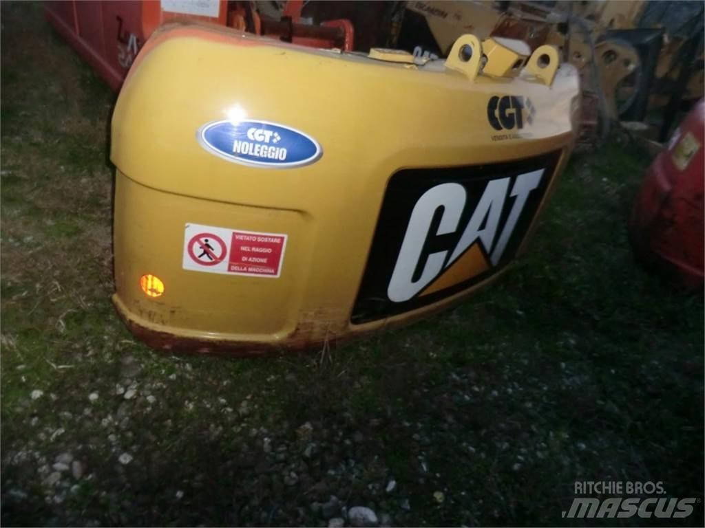 CAT 312D 섀시 및 서스펜션