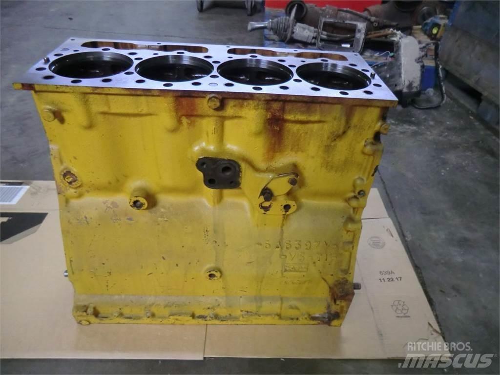 CAT 3304 엔진