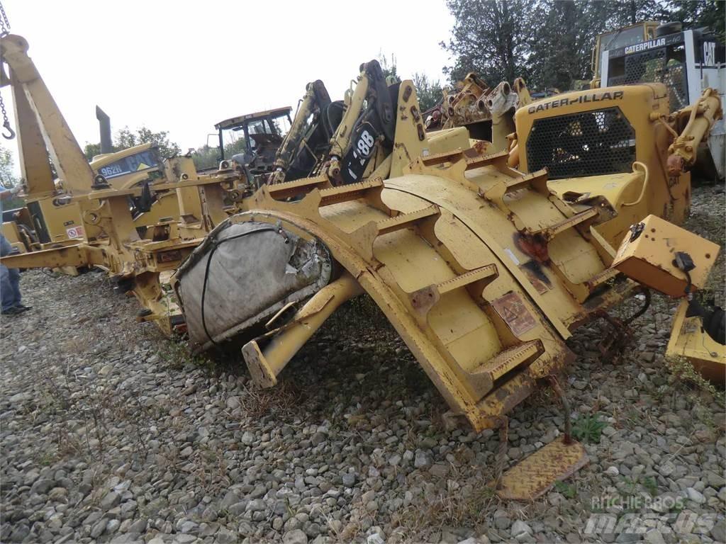 CAT 735 섀시 및 서스펜션