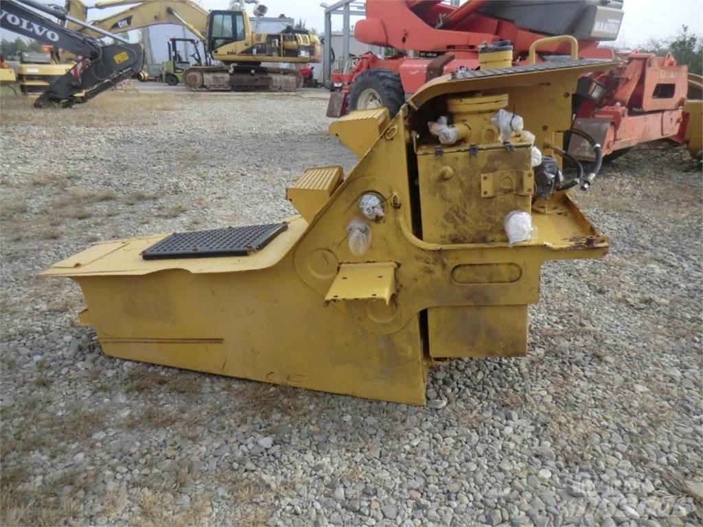 CAT 735 섀시 및 서스펜션