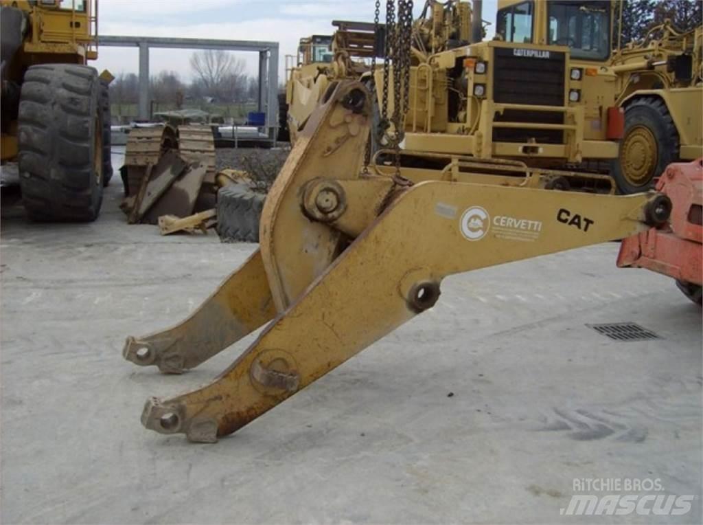 CAT 963 섀시 및 서스펜션