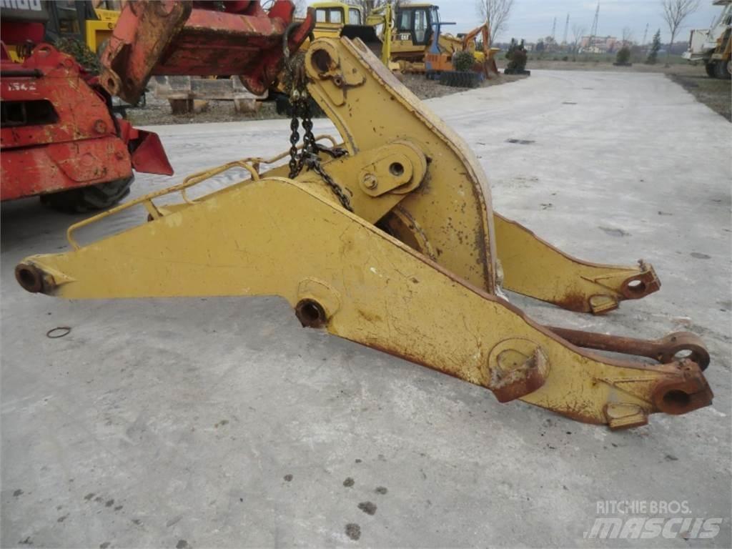 CAT 963C 섀시 및 서스펜션
