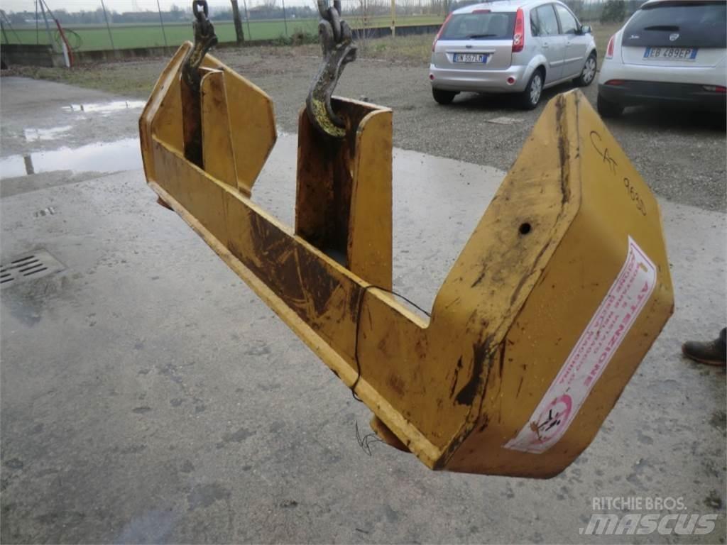 CAT 963D 섀시 및 서스펜션