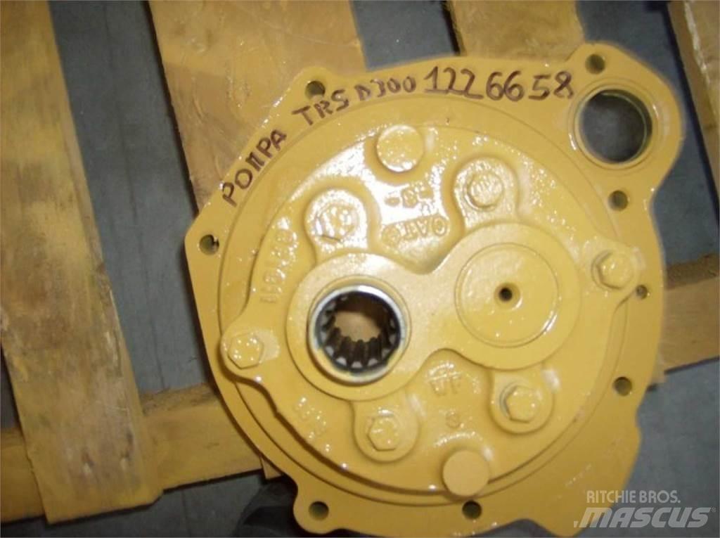 CAT D300D 건설 장비 - 기타