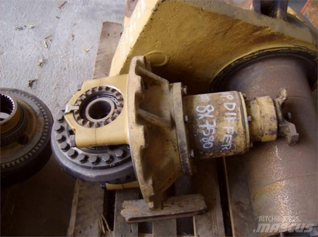 CAT D300D 건설 장비 - 기타
