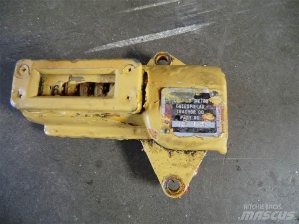 CAT D333 엔진