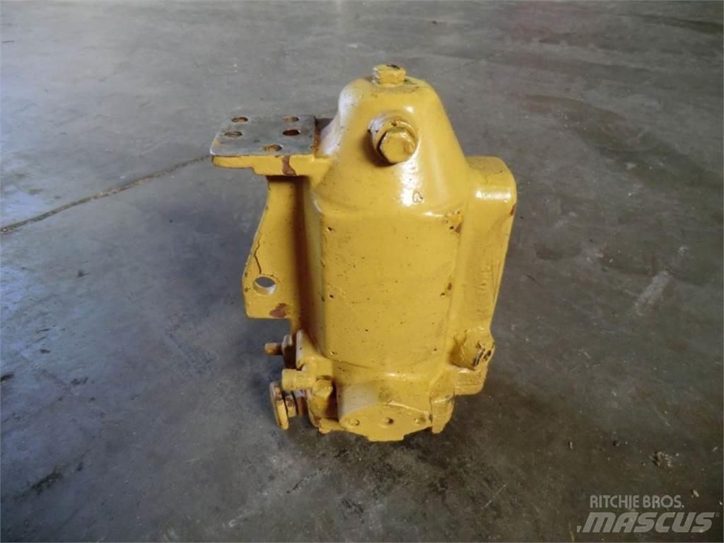 CAT D333 엔진