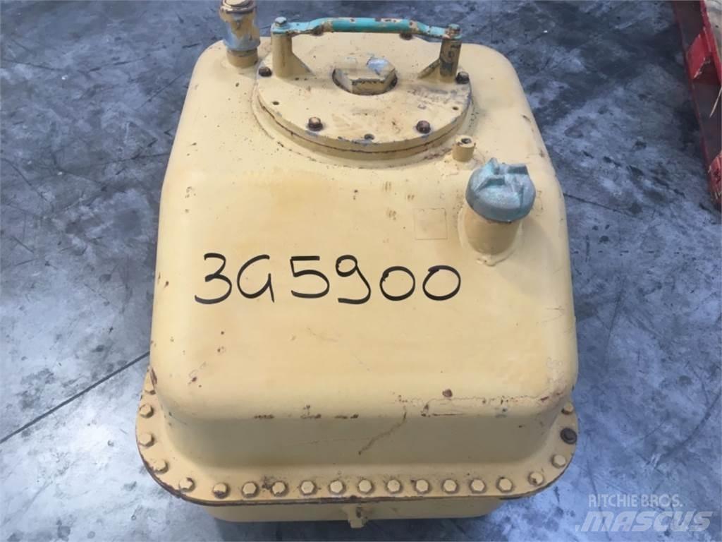 CAT  D8L 섀시 및 서스펜션
