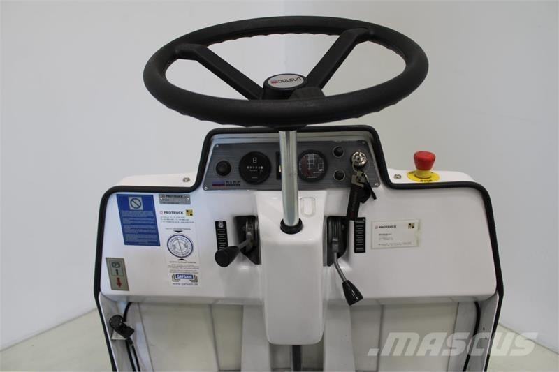 Dulevo 75 EH 탑승형 잔디깎기