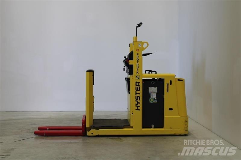 Hyster K1.0L 경량 반출 리프터