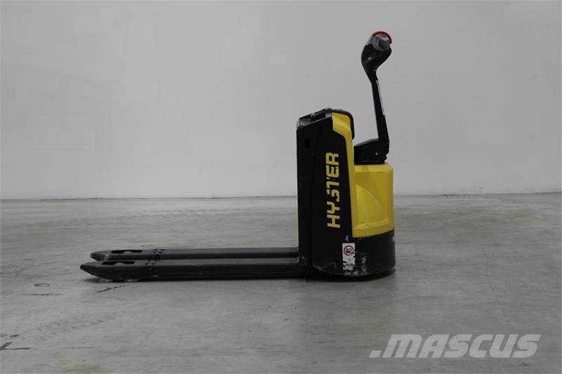 Hyster P1.6 경량 리프터