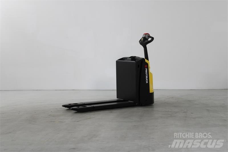 Hyster P1.6 경량 리프터