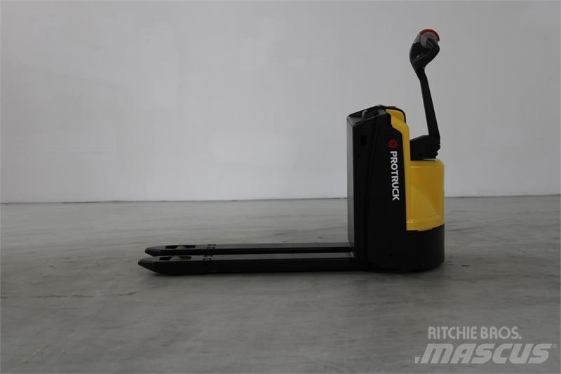 Hyster P1.6 경량 리프터