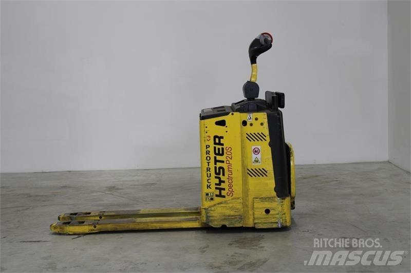 Hyster P2.0S 로우 리프터(승강대 포함)