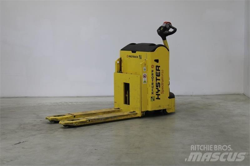 Hyster P3.0 경량 리프터