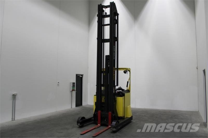 Hyster R2.0W 리치 트럭