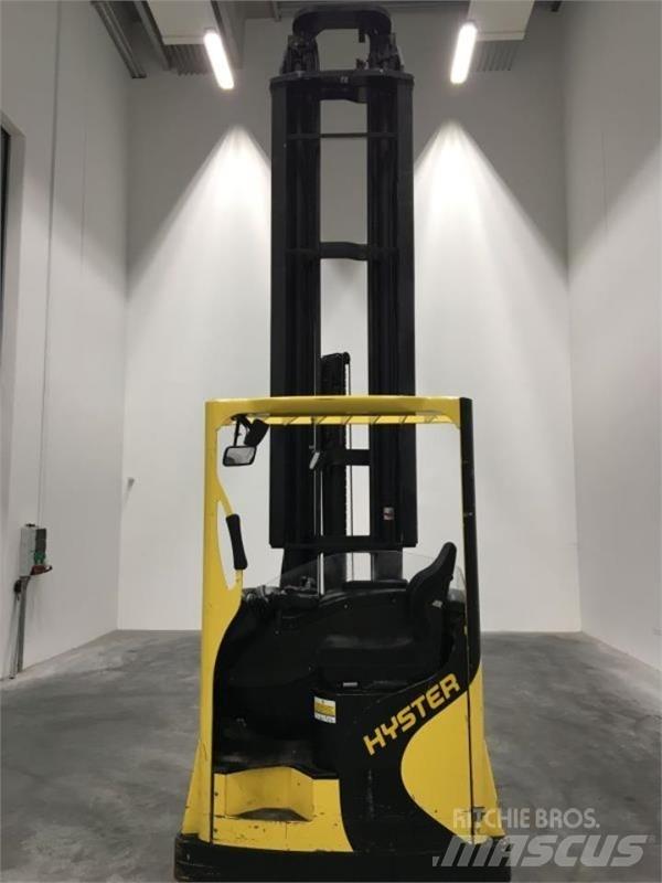 Hyster R2.0W 리치 트럭