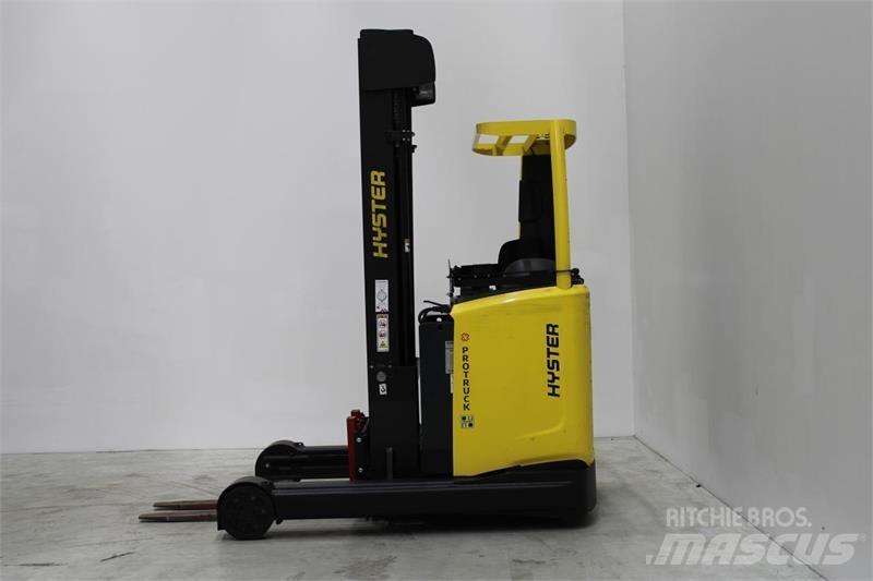 Hyster R2.5 리치 트럭