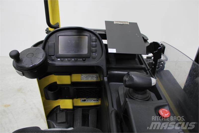 Hyster R2.5 리치 트럭