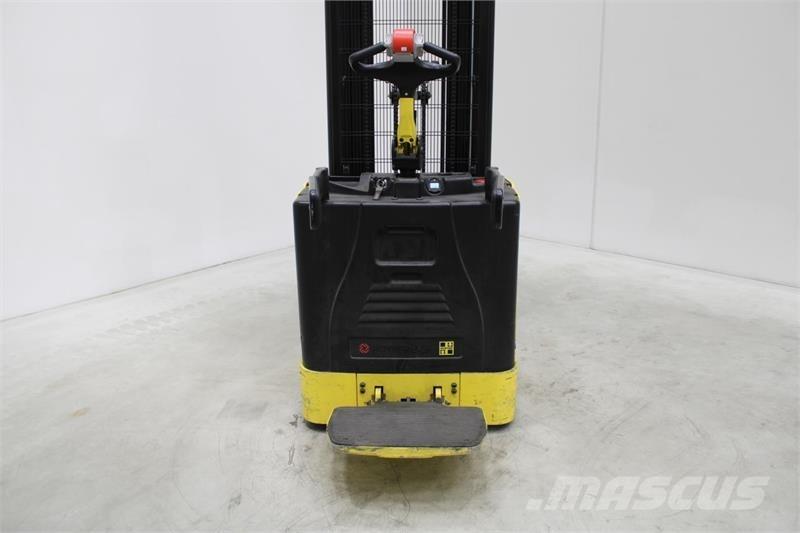 Hyster S1.5S 보행식 리치 지게차