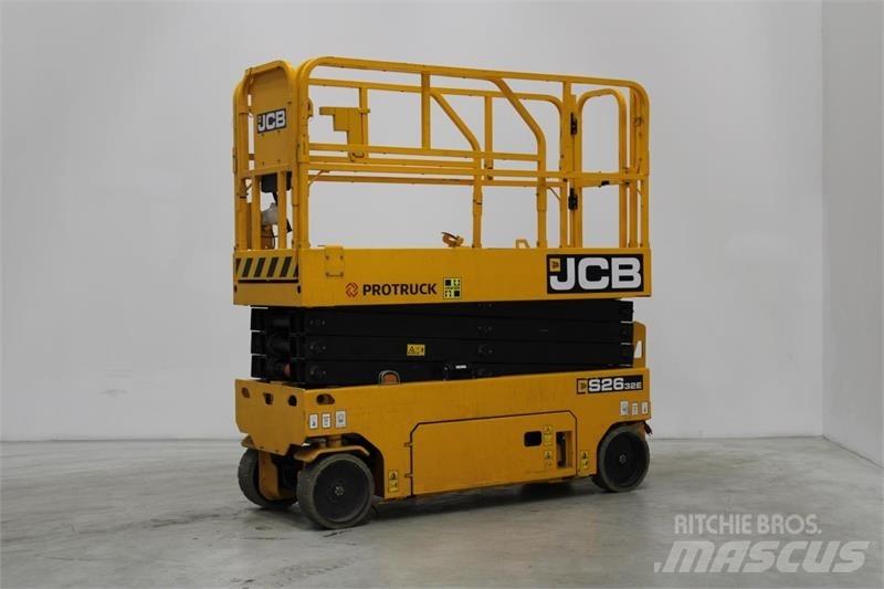 JCB S2032E 가위형 리프트