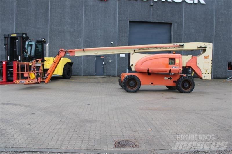 JLG 800AJ 관절형 전동이동 리프트