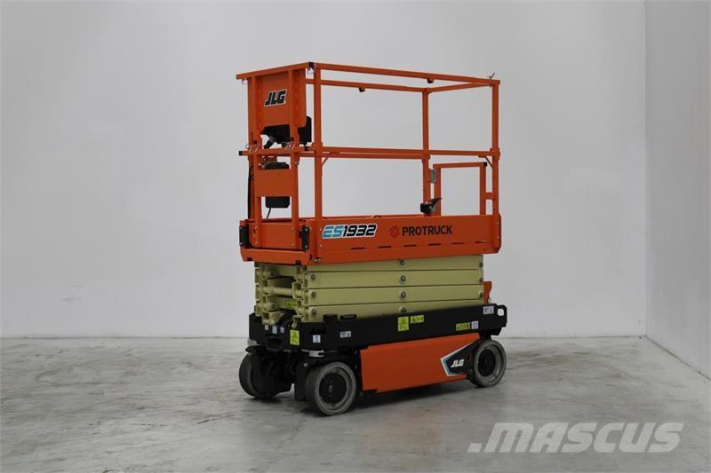 JLG ES1932 가위형 리프트