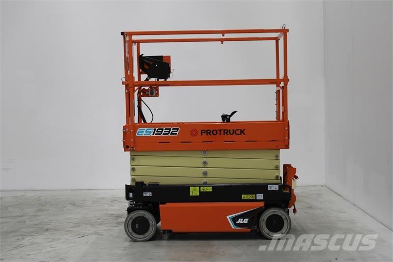 JLG ES1932 가위형 리프트