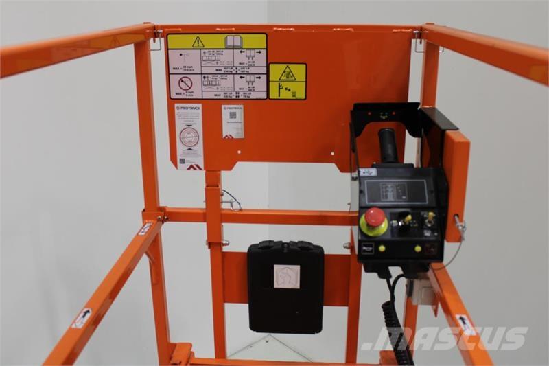 JLG R1932 가위형 리프트
