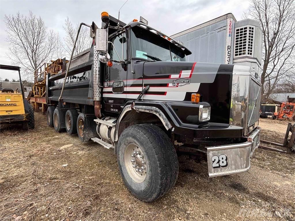 Volvo  덤프 트럭