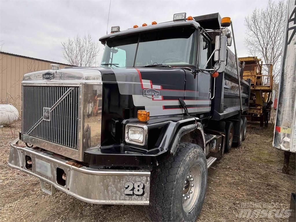 Volvo  덤프 트럭