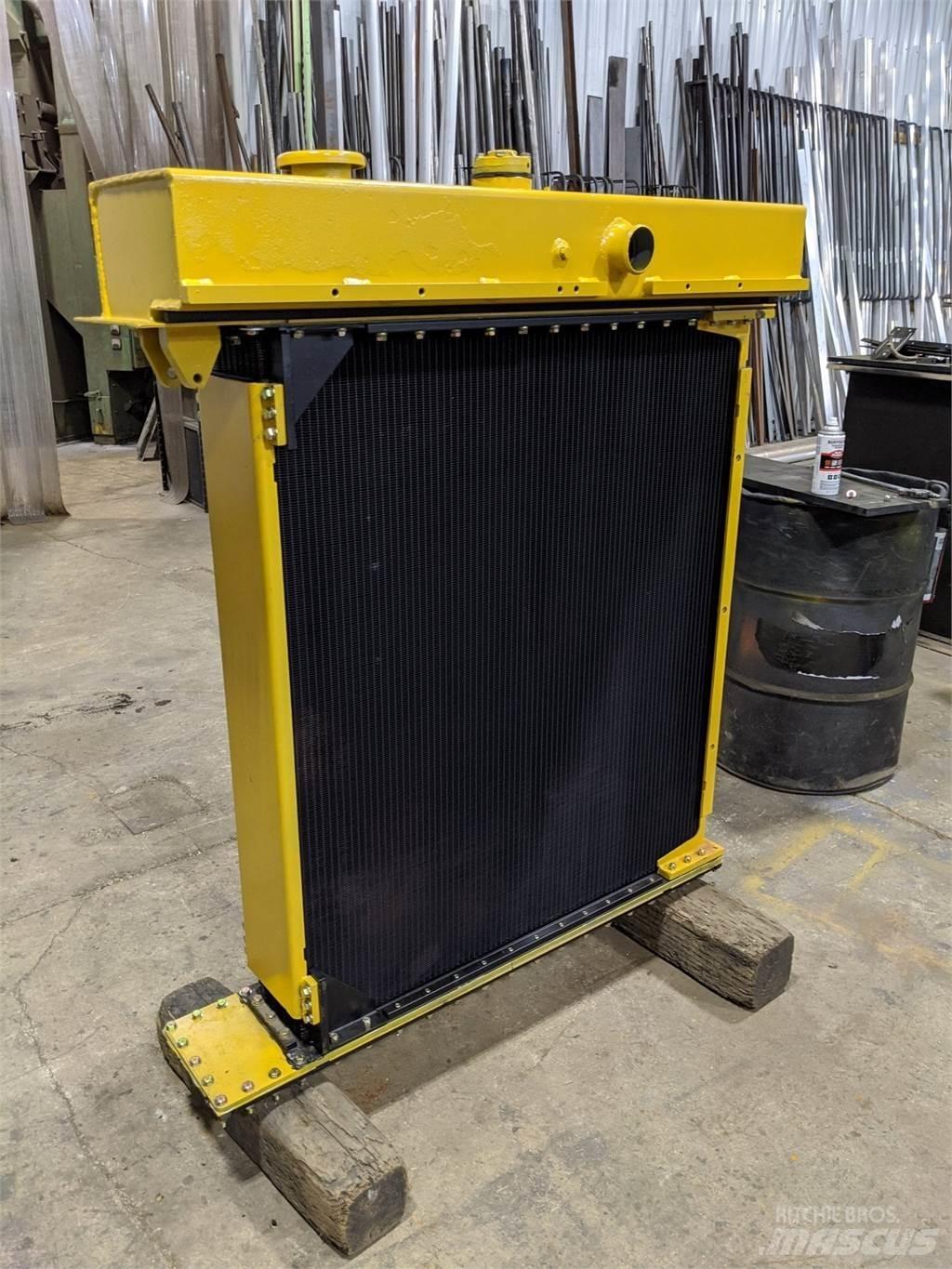 CAT 826C 라디에이터