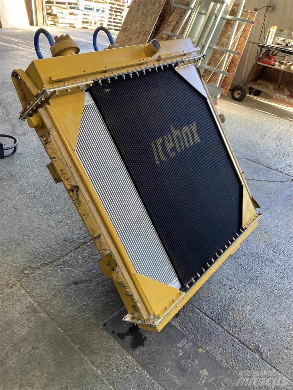 CAT 980C 라디에이터
